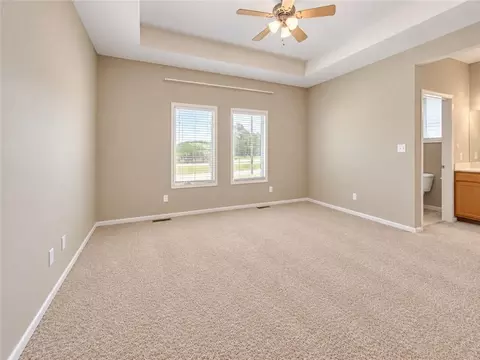 Bedroom - 1706 Bluebird Ct, Atchison, KS 66002 photo 2 of 8
