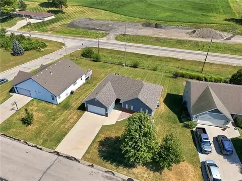 View/Area - 1706 Bluebird Ct, Atchison, KS 66002 photo 2 of 5