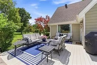 Exterior - 12905 Quail Rdg, Lees Summit, MO 64086 photo 3 of 8
