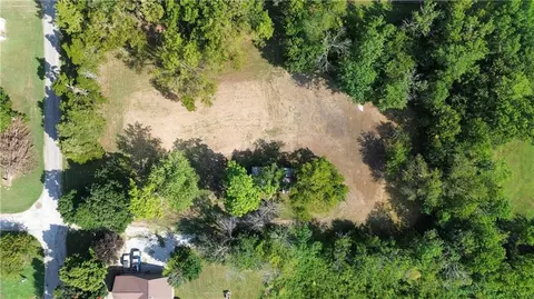 604 E Walnut St, Blue Mound, KS 66010