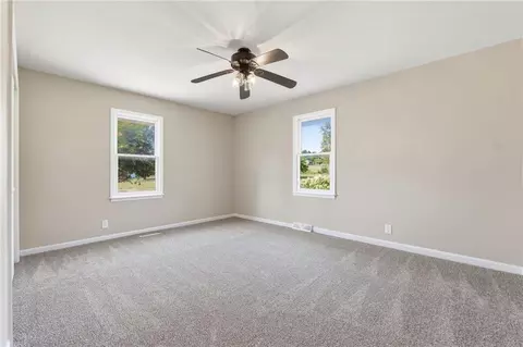 Bedroom - 1010 Wesley Ave, Raymore, MO 64083 photo 3 of 5