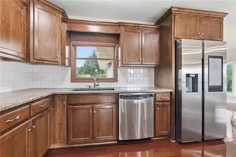 Kitchen - 1010 Wesley Ave, Raymore, MO 64083 photo 3 of 4