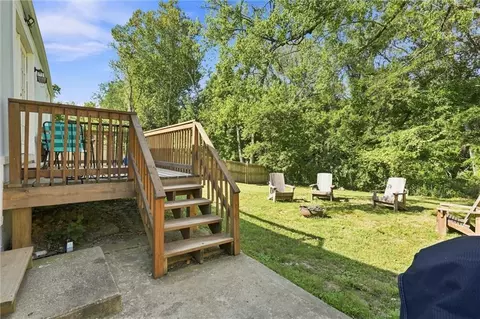 Exterior - 1712 S Brookside Ave, Independence, MO 64052 photo 5 of 7