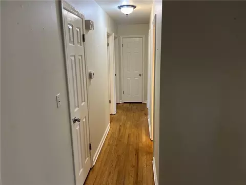 Entry Way - 702 NE Darwin St, Lees Summit, MO 64063 photo 1 of 1