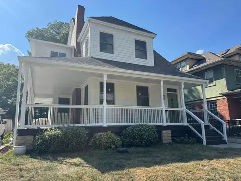 3530 Kenwood Ave, Kansas City, MO 64109