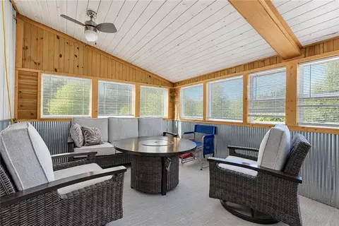 Exterior - 27307 Sunset Dr, Clinton, MO 64735 photo 5 of 7