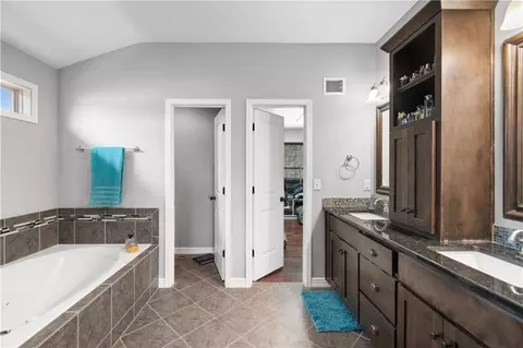 Bath - 8808 SW 4th St, Blue Springs, MO 64064 photo 2 of 3