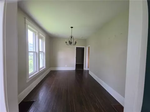 3300 Holmes St, Kansas City, MO 64109