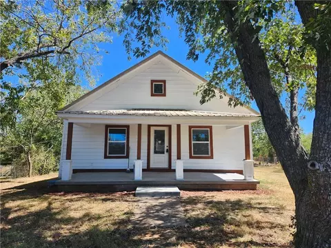 817 Scott Ave, Fort Scott, KS 66701