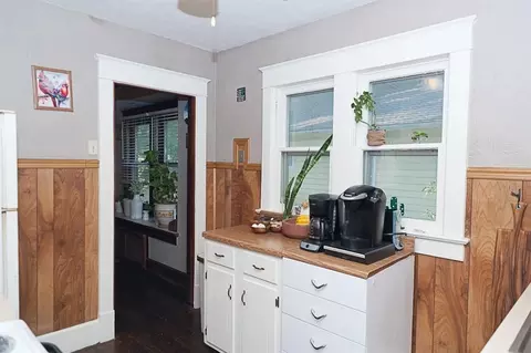 Kitchen - 620 S Hardy Ave, Independence, MO 64053 photo 4 of 4