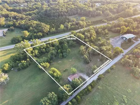 32124 Pisgah Cemetery Rd, Excelsior Springs, MO 64024