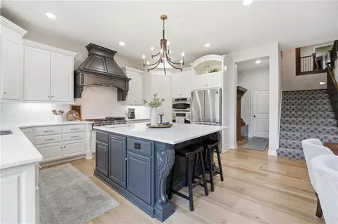 Kitchen - 1124 Metfield Ln, Raymore, MO 64083 photo 6 of 7