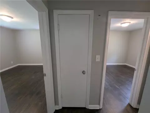Entry Way - 1206 E 134th St, Grandview, MO 64030 photo 1 of 4
