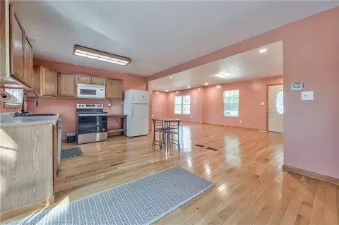Other - 1627 E Glenn Dr, Lawrence, KS 66044 photo 2 of 5