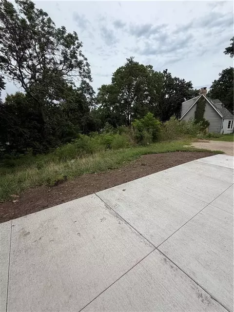 11222 E Winner Rd, Independence, MO 64052 photo 2