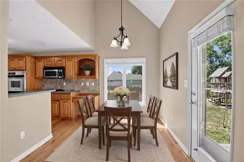 Dining - 228 SW Ascot Cir, Lees Summit, MO 64082 photo 1 of 2