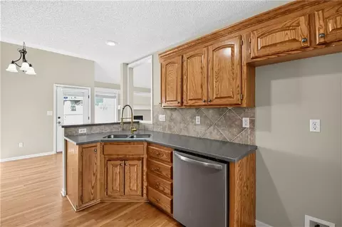 Kitchen - 228 SW Ascot Cir, Lees Summit, MO 64082 photo 2 of 3
