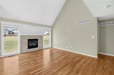Living - 228 SW Ascot Cir, Lees Summit, MO 64082 photo 5 of 6