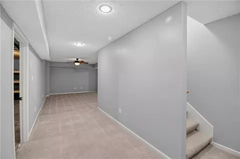 Entry Way - 228 SW Ascot Cir, Lees Summit, MO 64082 photo 2 of 2