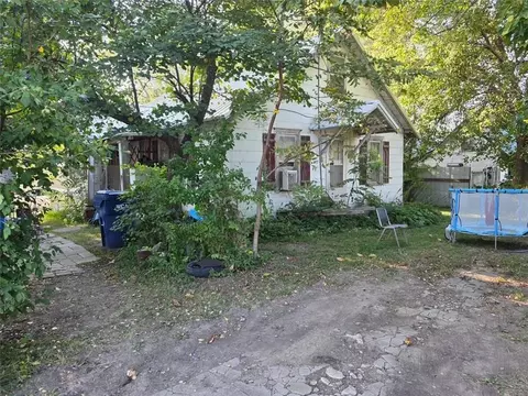 Exterior - 115 N Franklin St, Kingston, MO 64650 photo 3 of 15