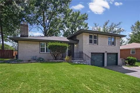 7139 Lafayette Ave, Kansas City, KS 66109