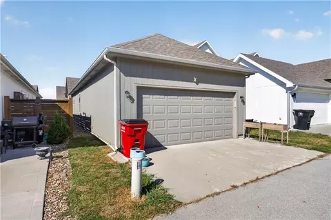 Other - 23507 E 11th St, Independence, MO 64056 photo 3 of 6
