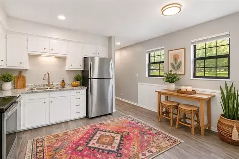 Kitchen - 307 E 165th St, Belton, MO 64012 photo 2 of 4