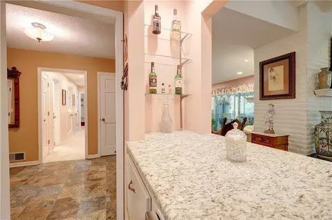 Entry Way - 3807 S Union St, Independence, MO 64055 photo 3 of 4