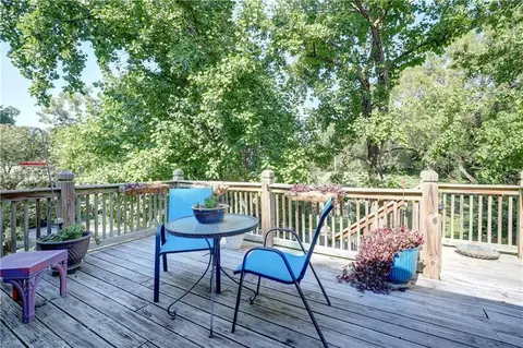 Exterior - 3807 S Union St, Independence, MO 64055 photo 10 of 13