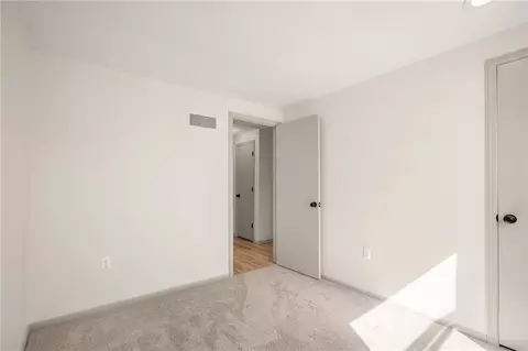 Bedroom - 2116 E Mohawk Dr, Olathe, KS 66062 photo 5 of 13