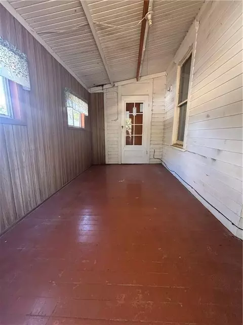 Exterior - 1027 E 6th St, Cherryvale, KS 67335 photo 4 of 6