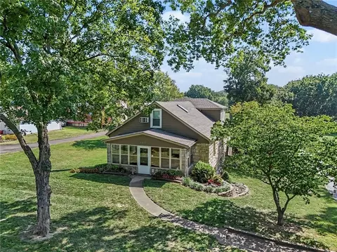 3311 N 72nd St, Kansas City, KS 66109