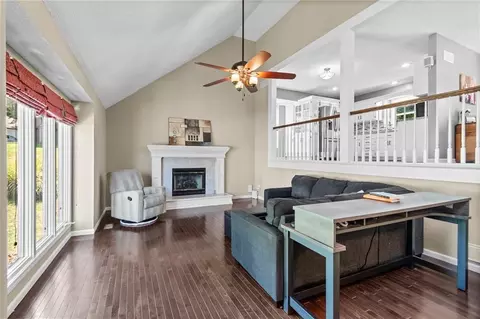 Living - 4511 NW Apache Dr, Riverside, MO 64150 photo 1 of 2