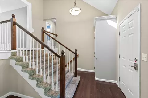 Entry Way - 4511 NW Apache Dr, Riverside, MO 64150 photo 1 of 3