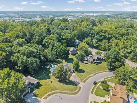 View/Area - 4511 NW Apache Dr, Riverside, MO 64150 photo 4 of 9