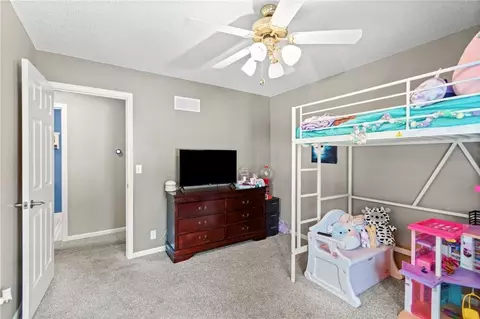 Bedroom - 4511 NW Apache Dr, Riverside, MO 64150 photo 2 of 8