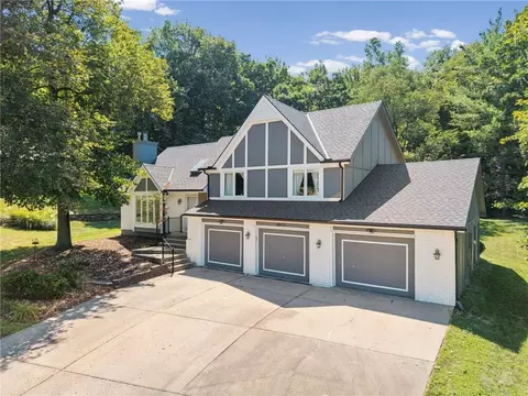 Exterior - 4511 NW Apache Dr, Riverside, MO 64150 photo 10 of 15