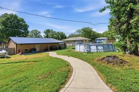 Exterior - 1304 Clark Ave, Independence, MO 64050 photo 5 of 8