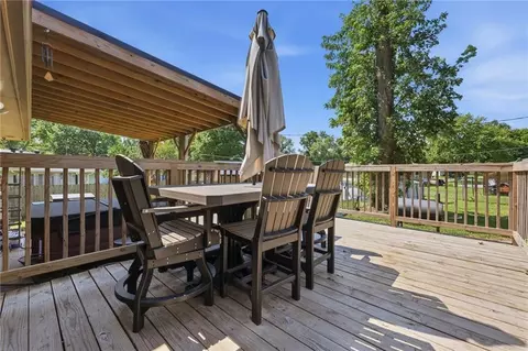 Exterior - 1304 Clark Ave, Independence, MO 64050 photo 2 of 8