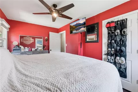Bedroom - 1304 Clark Ave, Independence, MO 64050 photo 1 of 6