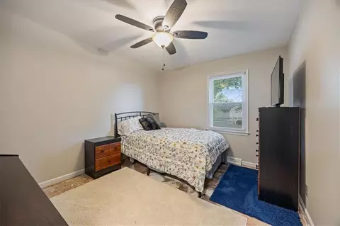 Bedroom - 300 Johnston Dr, Raymore, MO 64083 photo 3 of 4