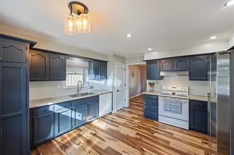Kitchen - 300 Johnston Dr, Raymore, MO 64083 photo 1 of 3