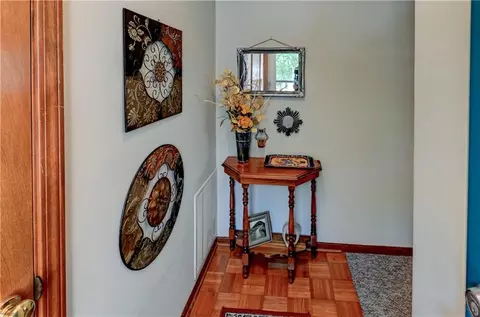 Entry Way - 6206 Ash Ct, Raytown, MO 64133 photo 2 of 4