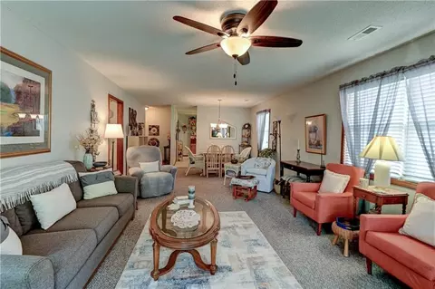 Living - 6206 Ash Ct, Raytown, MO 64133 photo 2 of 5
