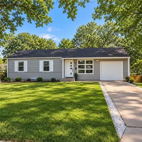 8714 Melrose St, Overland Park, KS 66214