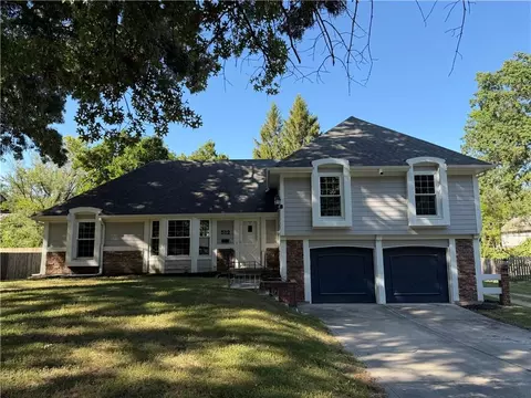 512 E 117th Ter, Kansas City, MO 64131