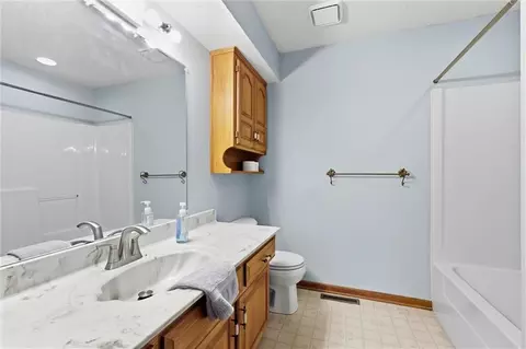 Bath - 7903 E 170th St, Belton, MO 64012 photo 2 of 2