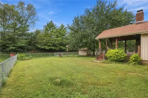 Exterior - 7903 E 170th St, Belton, MO 64012 photo 5 of 8