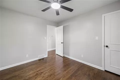 Bedroom - 10015 E 31st St, Independence, MO 64052 photo 1 of 5