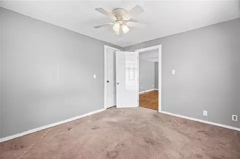 Bedroom - 9612 E 31st St, Independence, MO 64052 photo 5 of 6